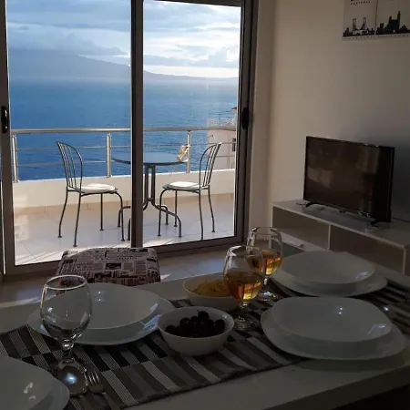 Poseidon Sea View ساراندا